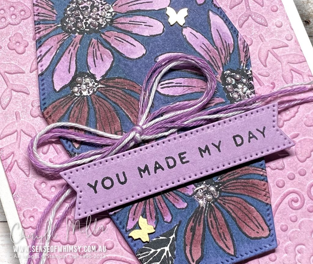 Cheerful Daisies Close